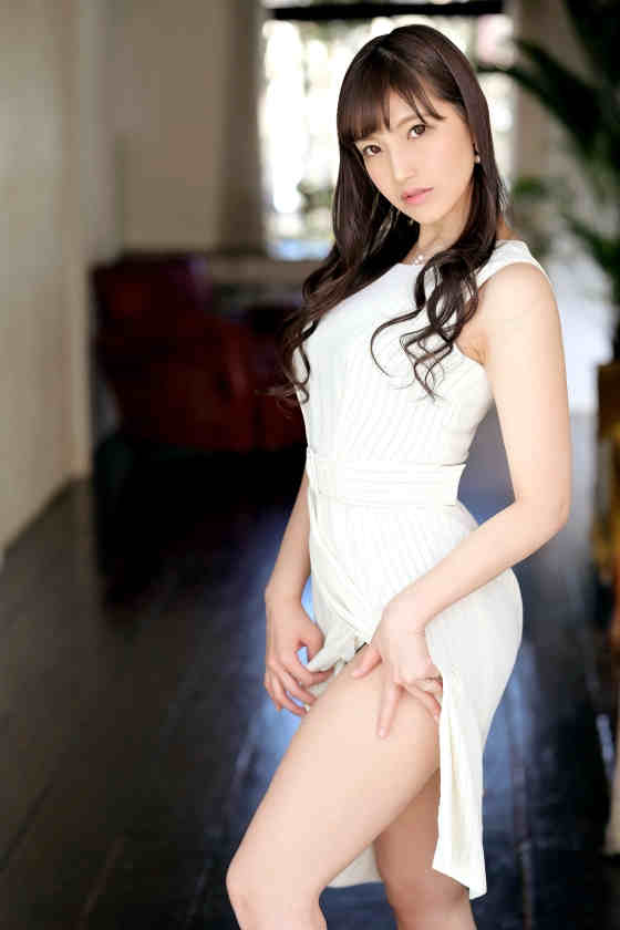 259LUXU-1412高坂千夏 32岁社长夫人