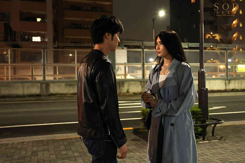 107STARS-676出演本庄鈴新作品