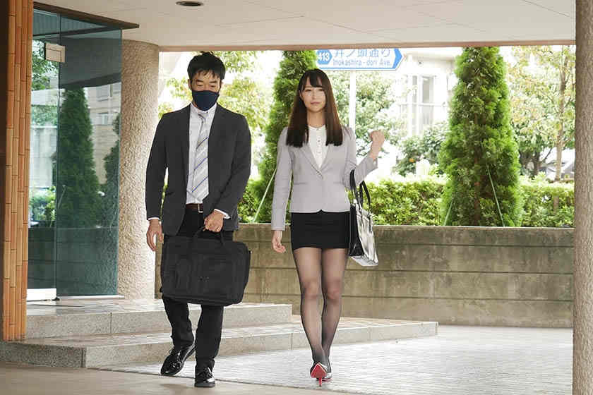 110AKDL-215黑丝袜美腿OL三尾めぐ